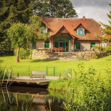 J1 Idyllisches Ferienhaus Mit Seeblick Julchendorf ภายนอก รูปภาพ