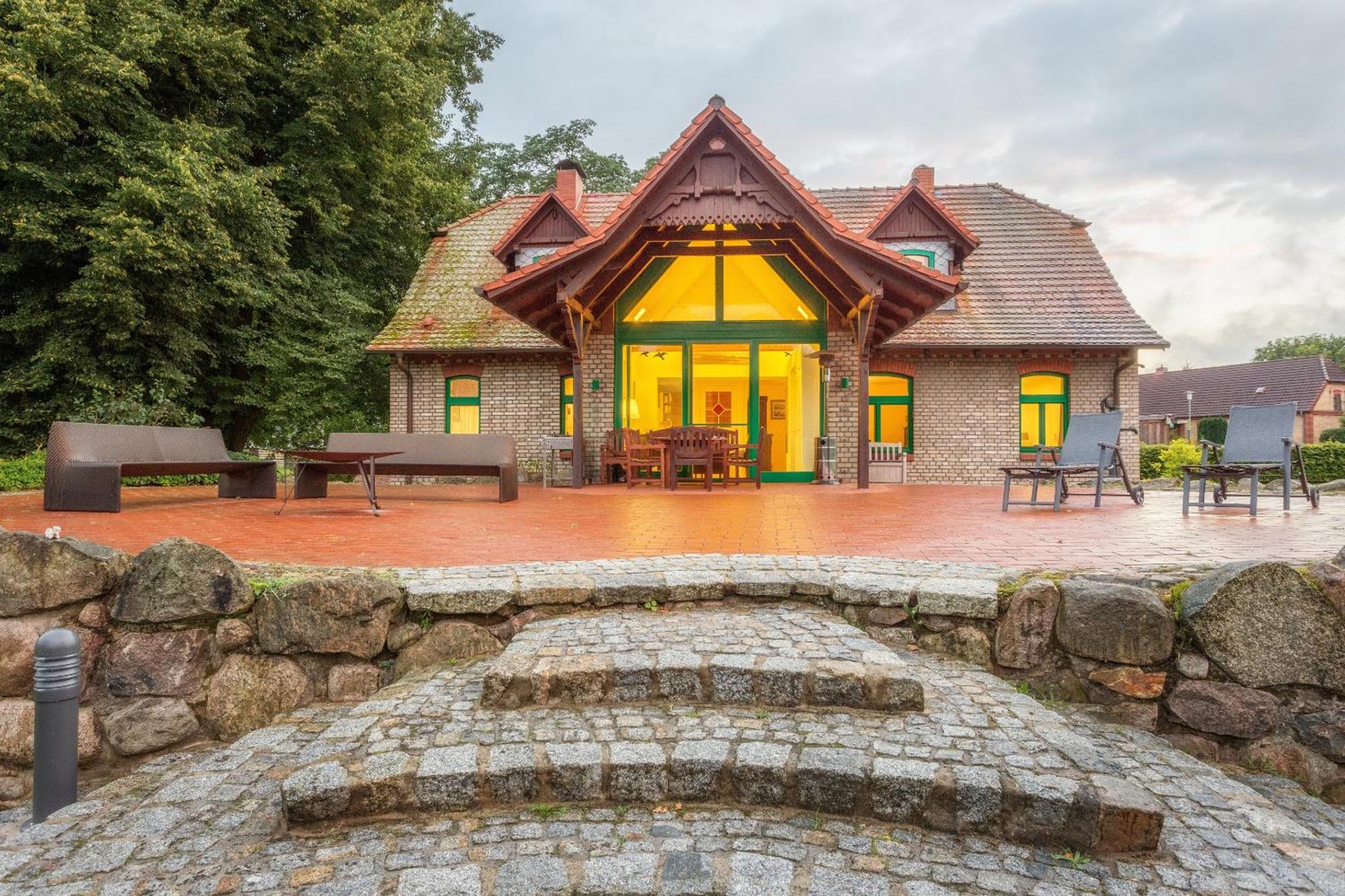 J1 Idyllisches Ferienhaus Mit Seeblick Julchendorf ภายนอก รูปภาพ
