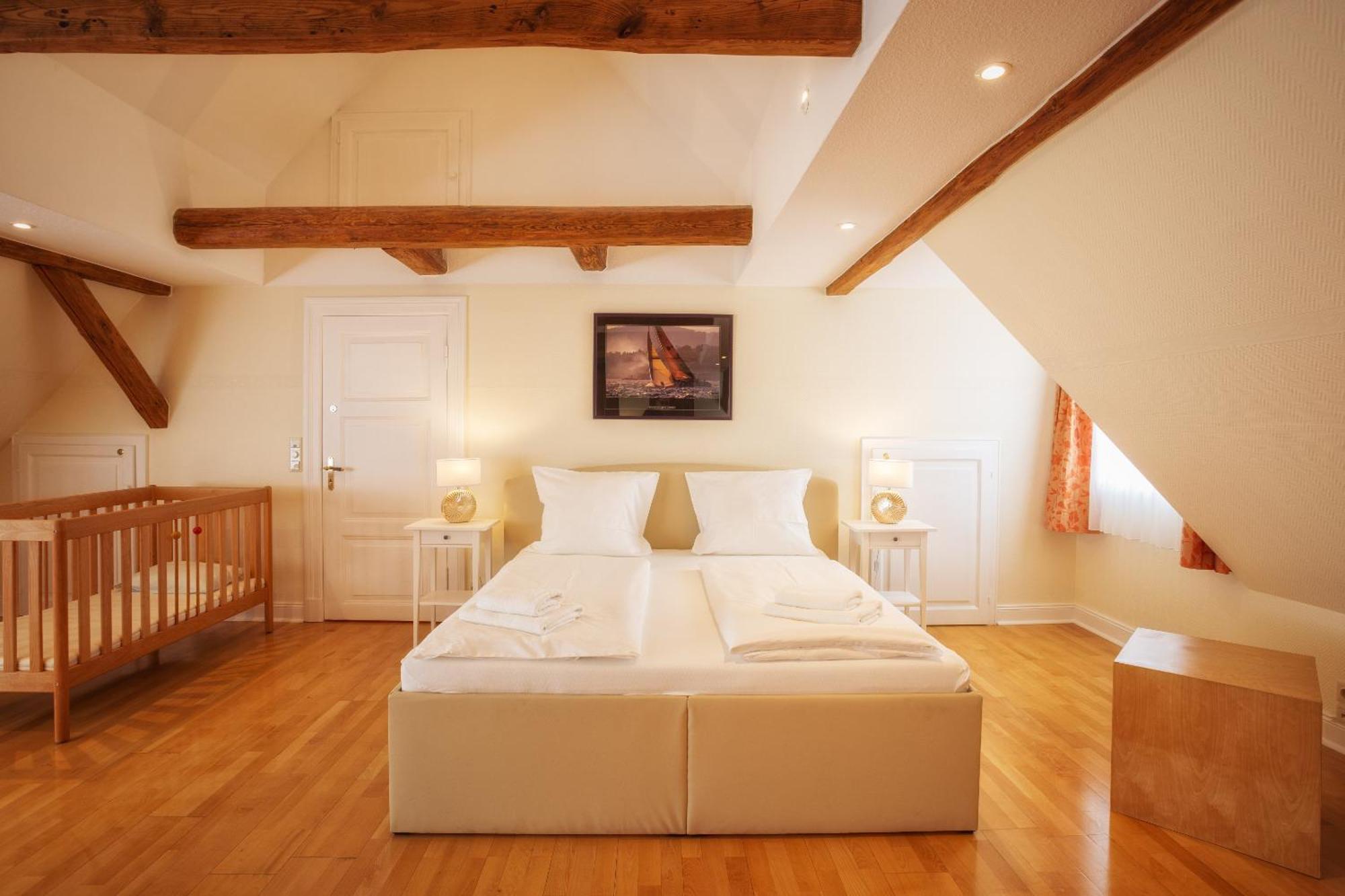 J1 Idyllisches Ferienhaus Mit Seeblick Julchendorf ภายนอก รูปภาพ