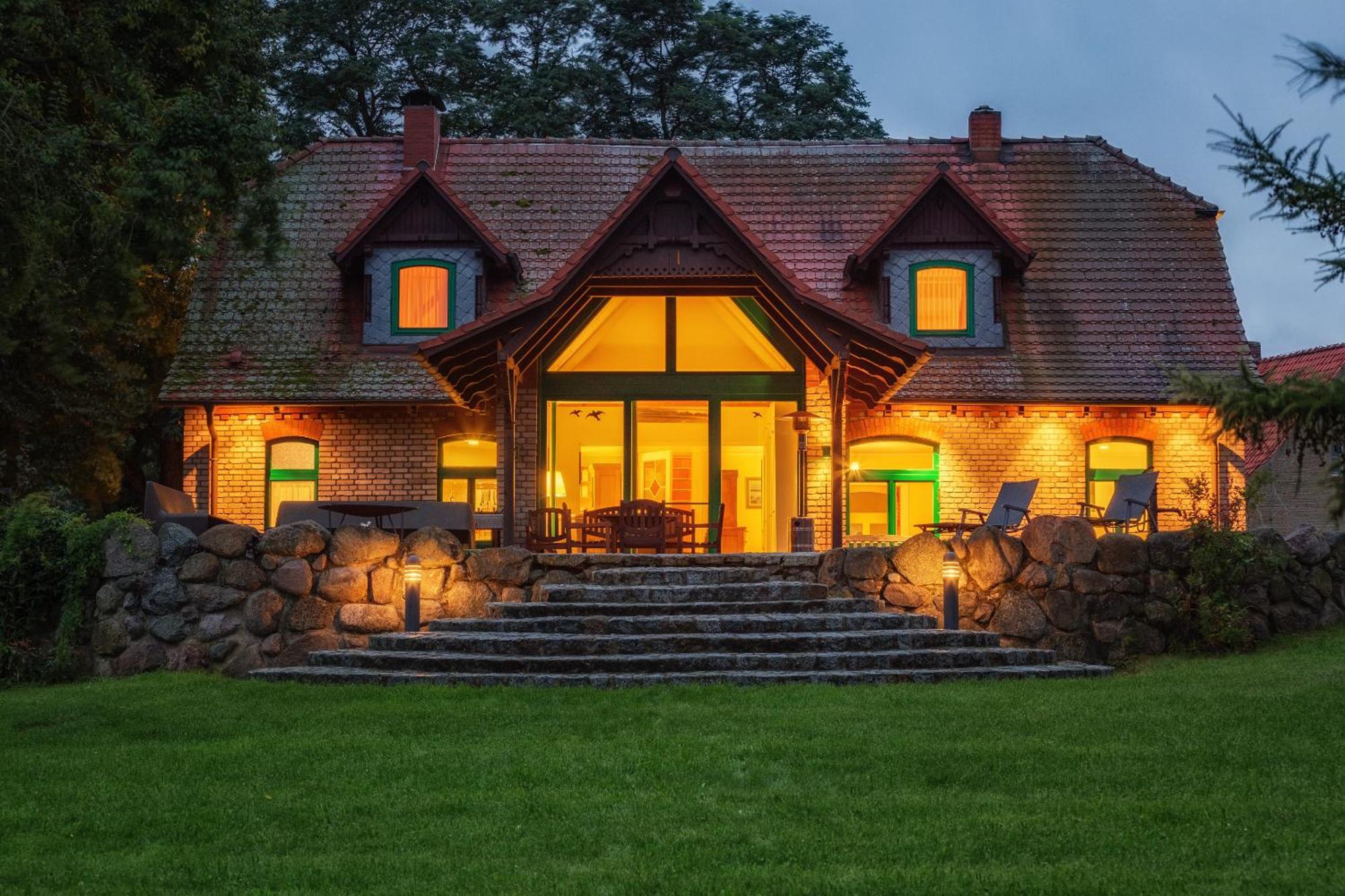 J1 Idyllisches Ferienhaus Mit Seeblick Julchendorf ภายนอก รูปภาพ